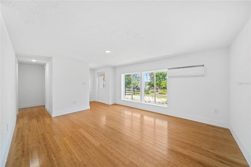 Photo of 1507 LAVILLA ROAD