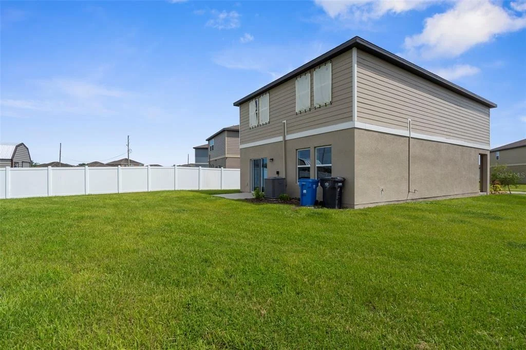 Photo of 1038 KELLY FERN LOOP