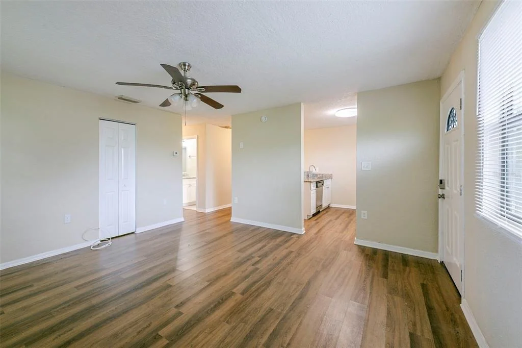Photo of 523 CARVER BOULEVARD