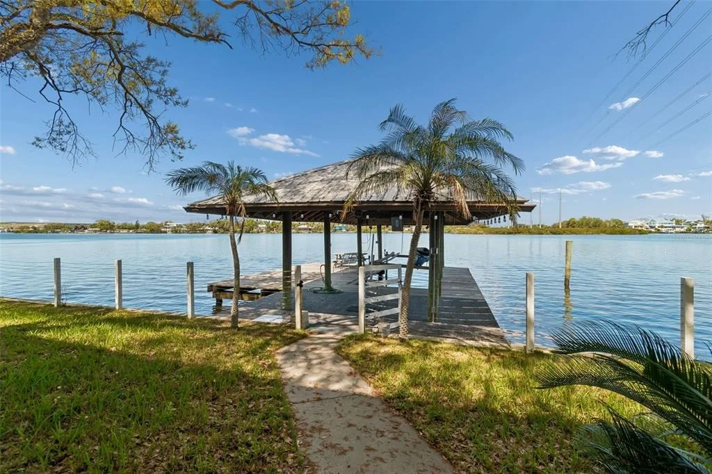 Photo of 9901 BAY DRIVE