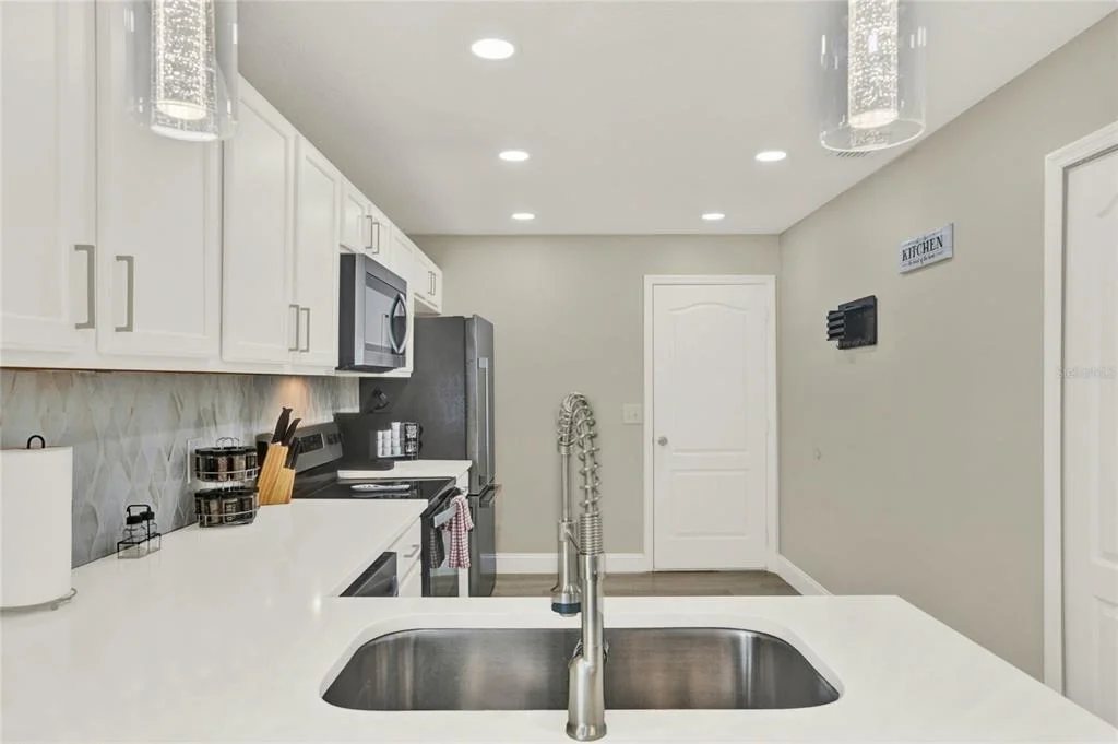 Photo of 188 RIDGEMONT COURT