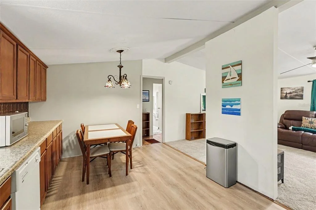 Photo of 10239 LYONS AVENUE