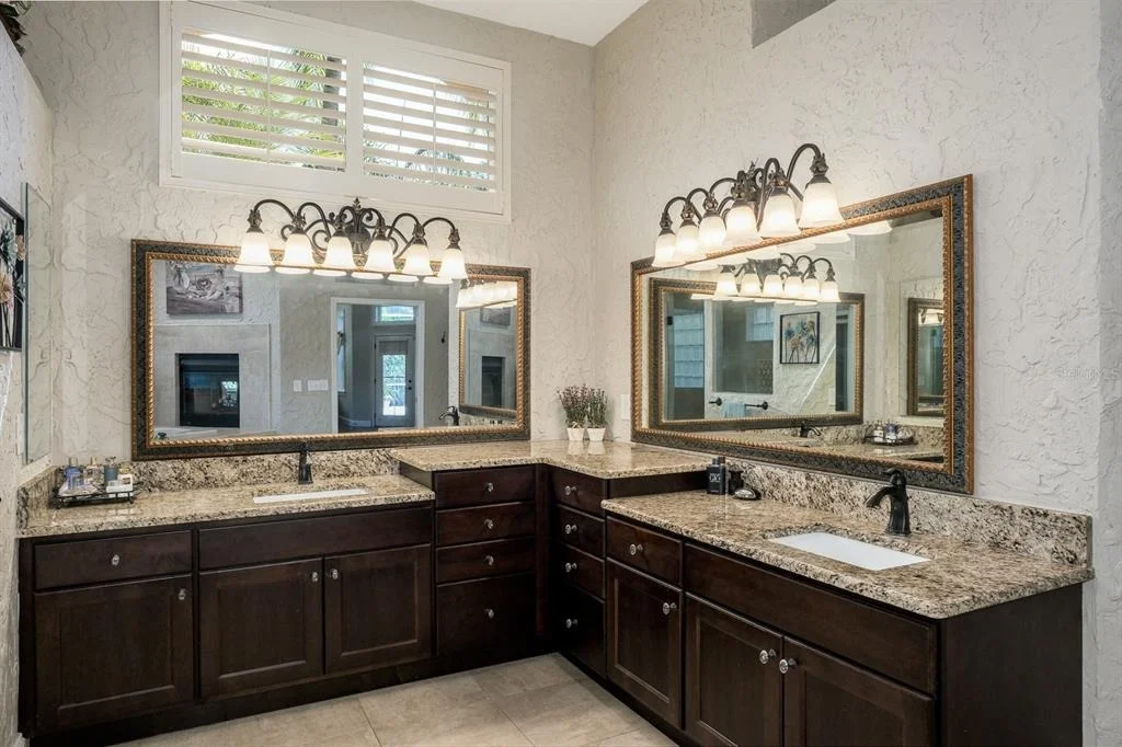 Photo of 110 DEERPATH DRIVE