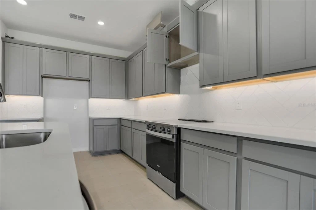 Photo of 7405 SEA MANATEE STREET