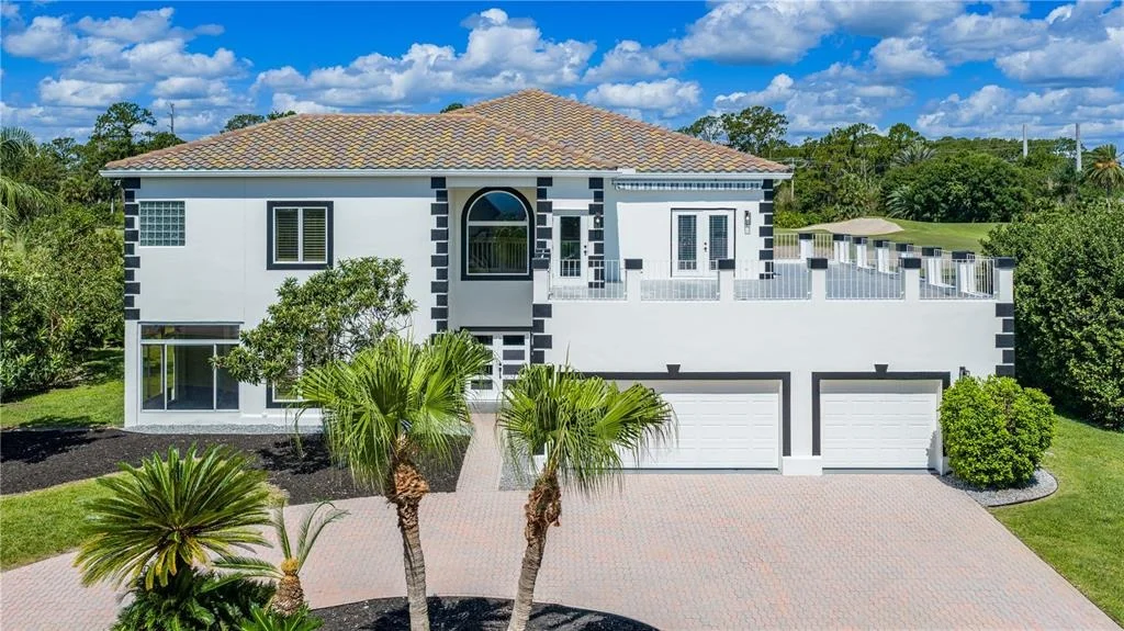 Photo of 57 BAY POINTE DRIVE