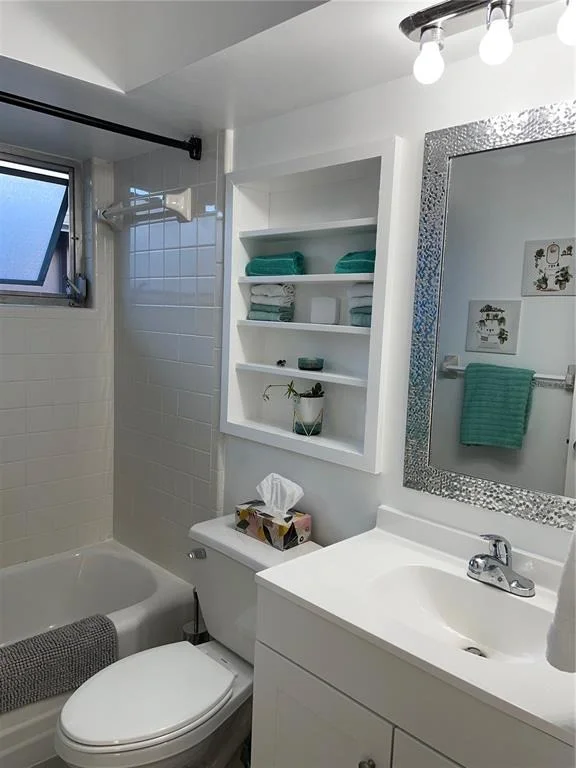 Photo of 2338 NASH STREET
