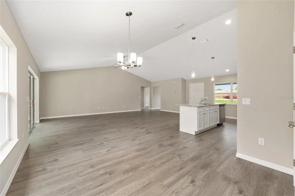 Photo of 3853 SW SOUNDVIEW DRIVE