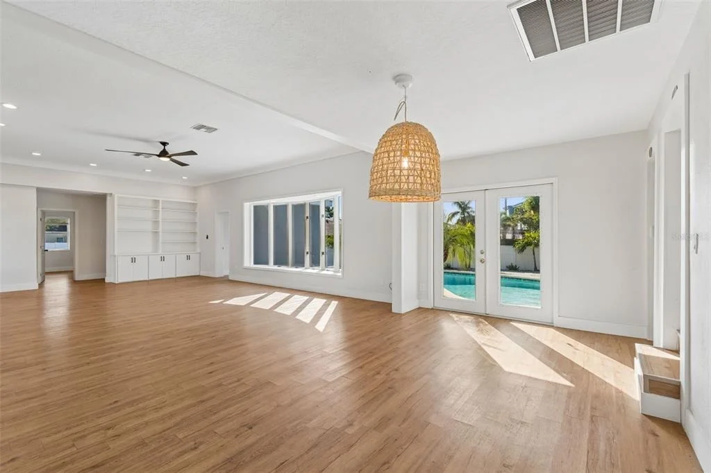 Photo of 125 HARBOR BLUFF DRIVE