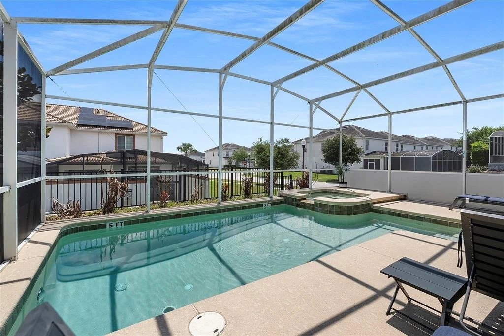 Photo of 1559 FLANGE DRIVE