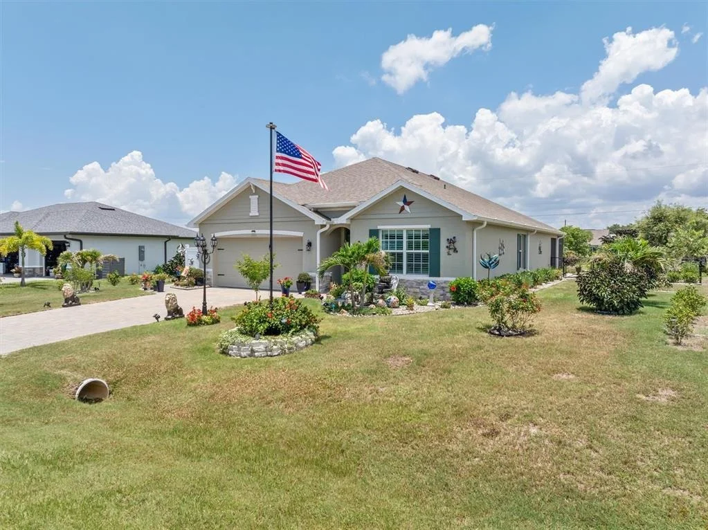 Photo of 25266 ESTRADA CIRCLE
