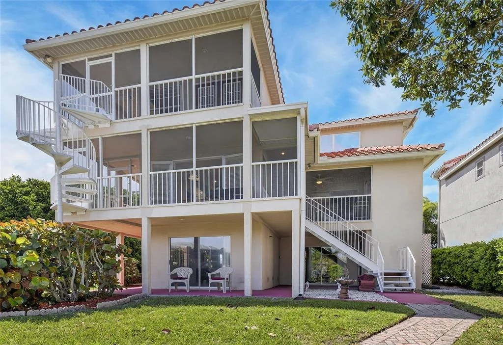 Photo of 6107 MARBELLA BOULEVARD