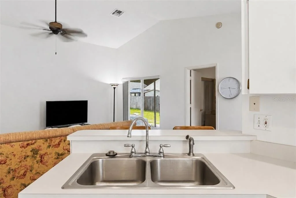 Photo of 406 SAINT ANNS DRIVE