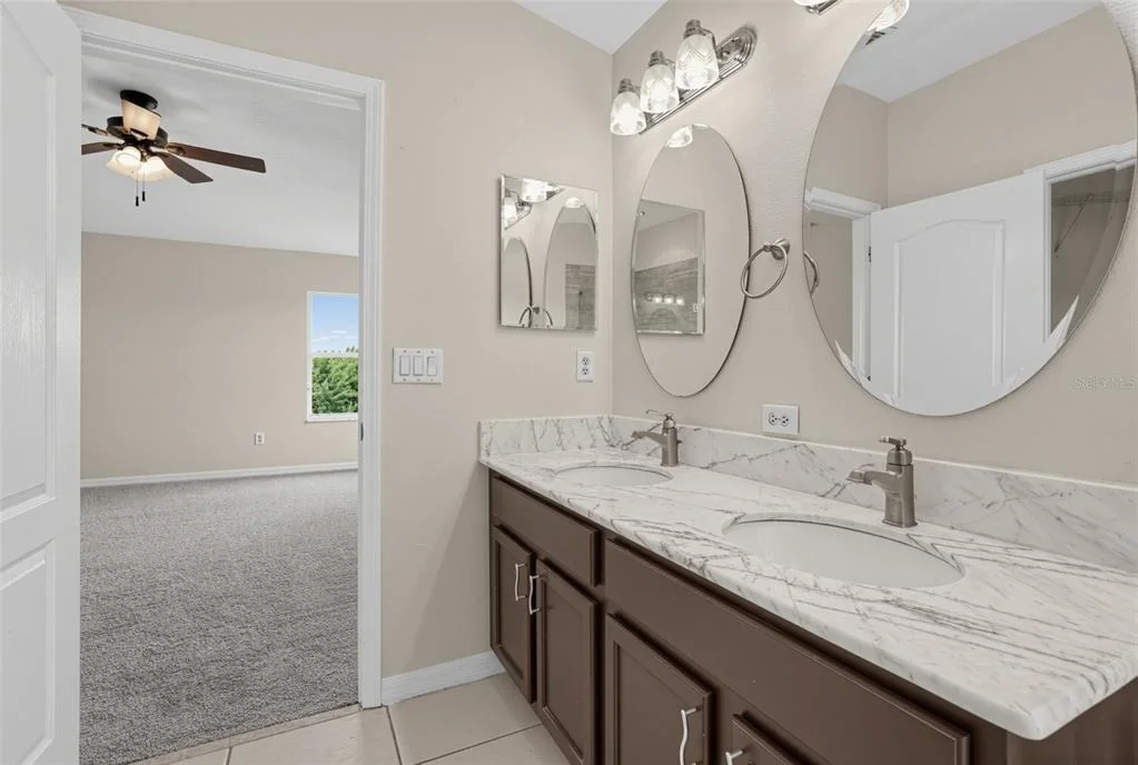 Photo of 7876 CARRIAGE POINTE DRIVE