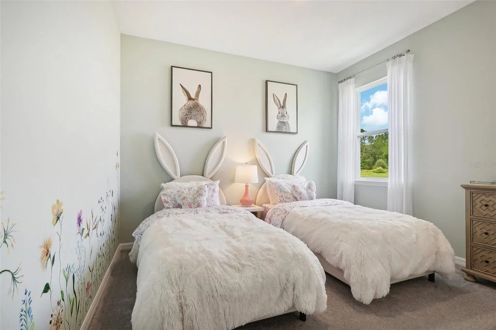 Photo of 5808 CLIFFBOW LOOP