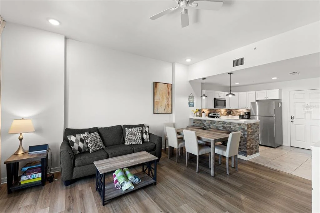 Photo of Unit 1605 at 13101 GULF BOULEVARD