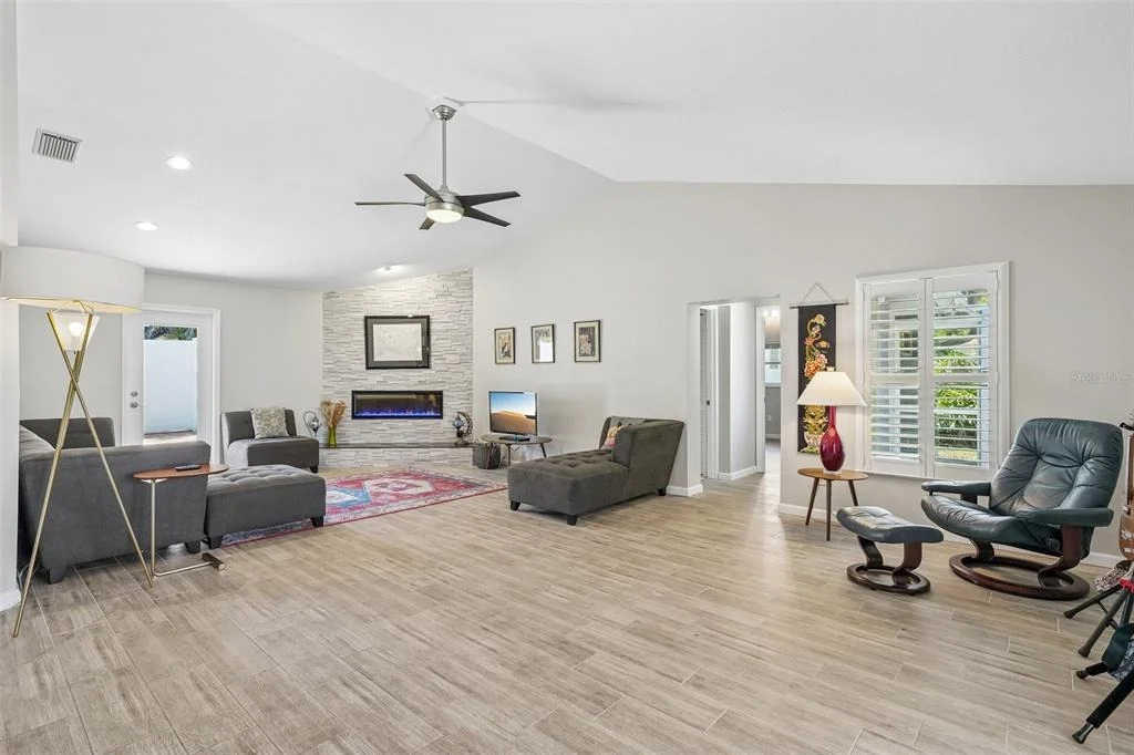 Photo of 14426 MARK DRIVE