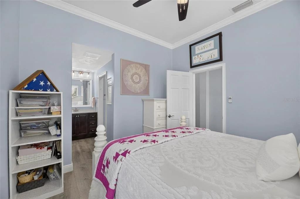Photo of 5216 POINT HARBOR LANE