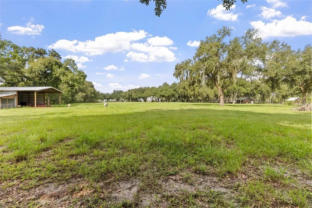 Photo of 19601 EAGLE CREST DRIVE