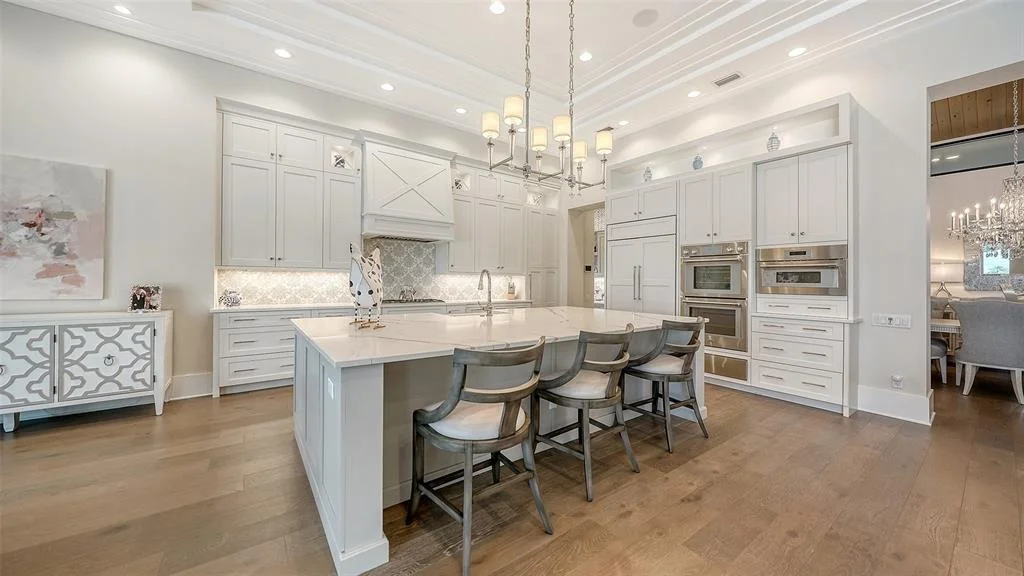 Photo of 8339 LUCERNE LOOP