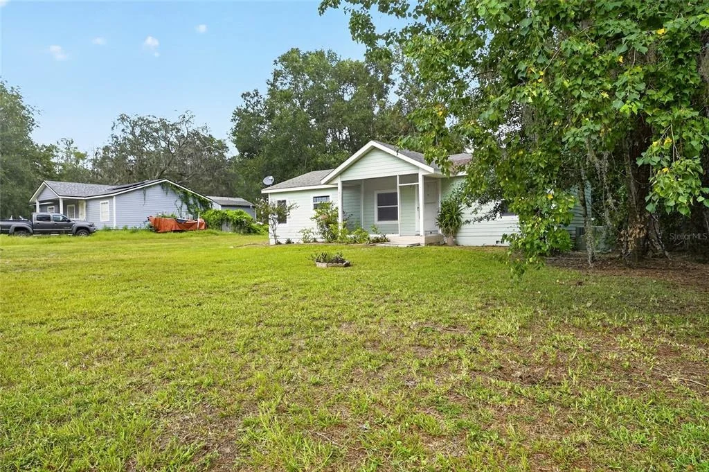 Photo of 1827 SE 43RD TERRACE
