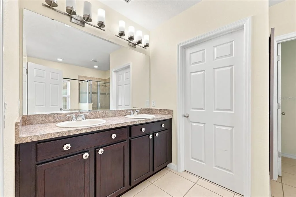 Photo of 3551 SAXONY LANE