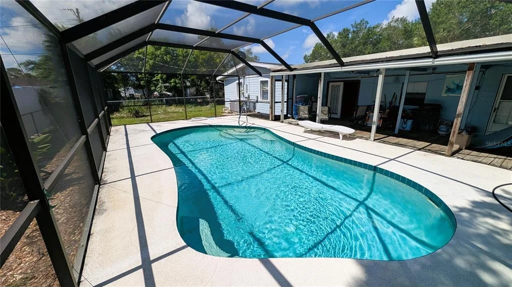 Photo of 5350 CASTLEMAN DRIVE