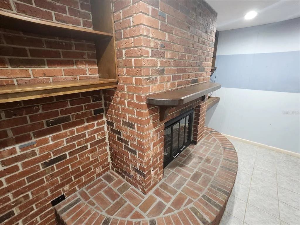 Photo of 25 EMERALD DRIVE