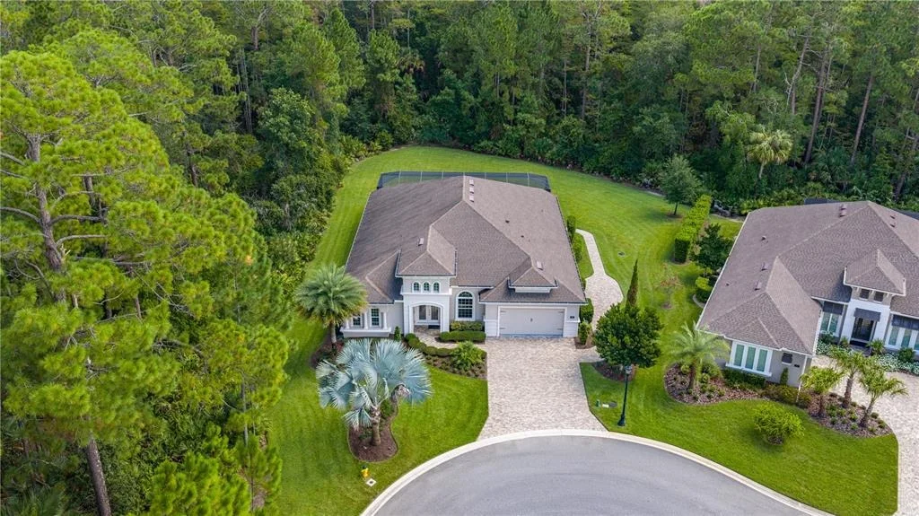 Photo of 214 ASHWOOD COURT