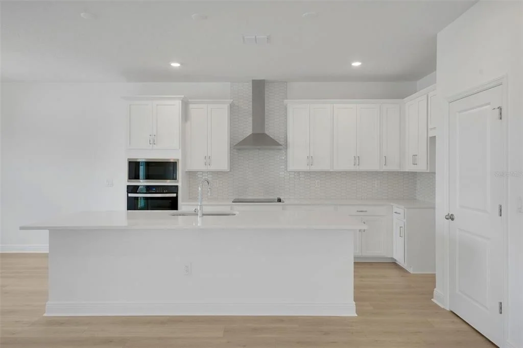 Photo of 5229 WAYPOINTE BOULEVARD