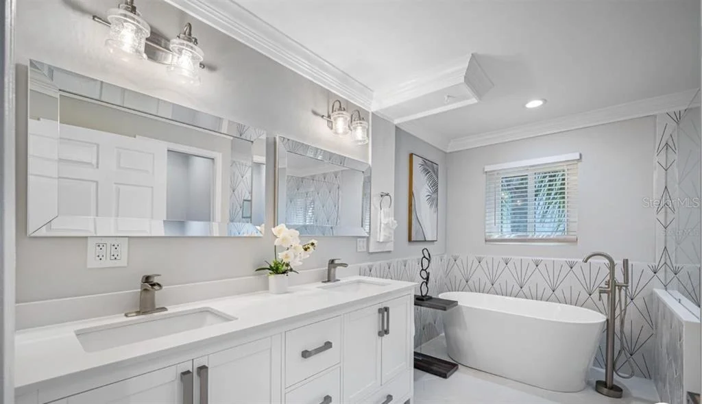 Photo of 4545 HARBOR HILLS DRIVE