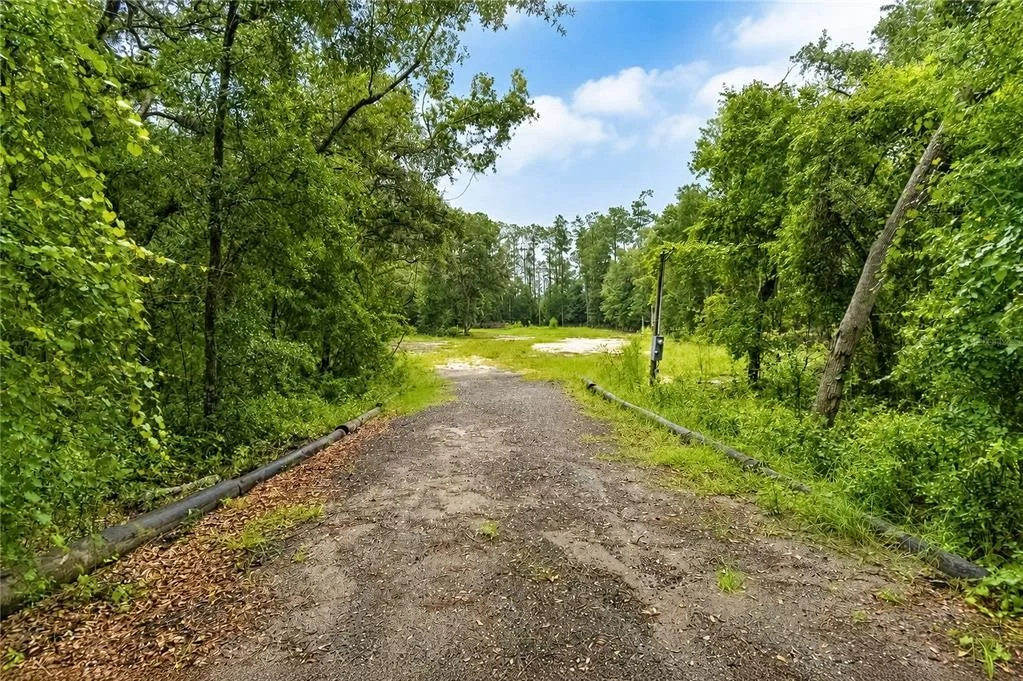 Photo of 261 ASHLEY LAKE DRIVE