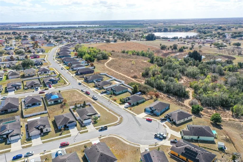 Photo of 414 MILES BOULEVARD