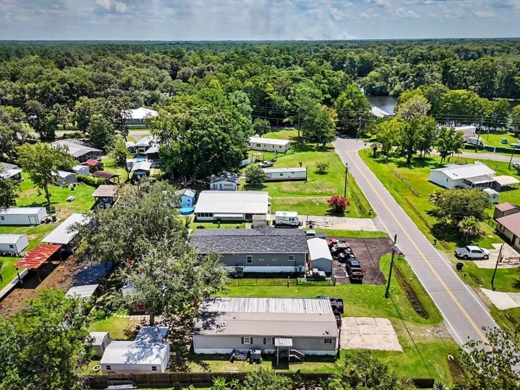 Photo of 104 EDGEWATER ROAD