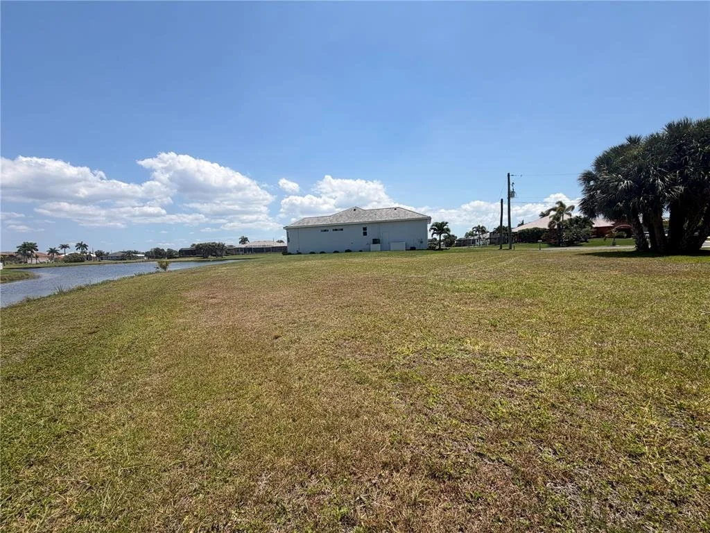Photo of 16201 CAYMAN LANE