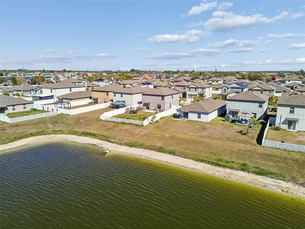 Photo of 984 OLIVE CONCH STREET