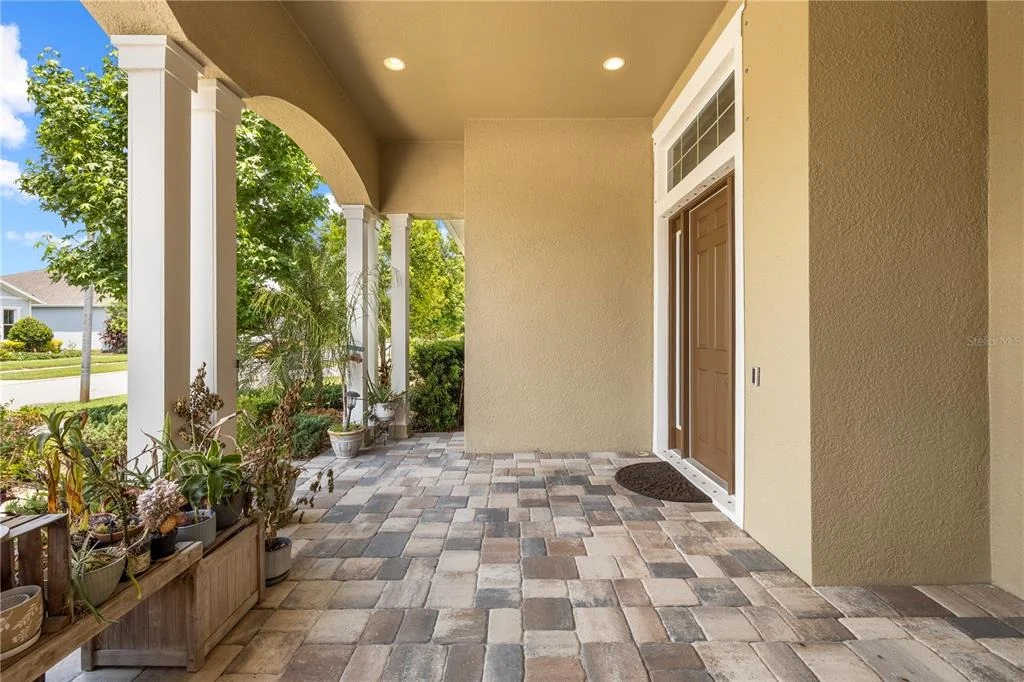 Photo of 16726 COURTYARD LOOP