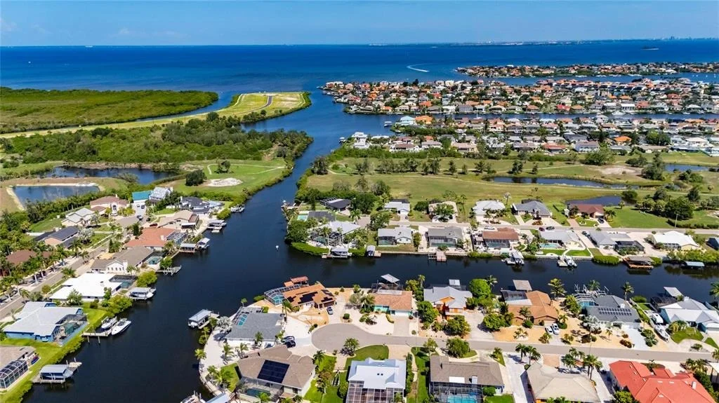 Photo of 923 GOLF ISLAND DRIVE