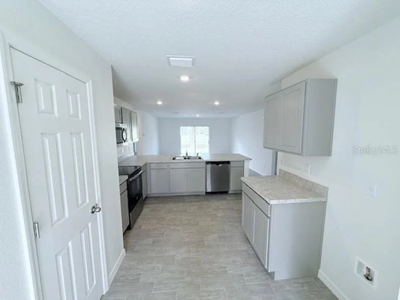 Photo of 25 ROUND THORN DRIVE