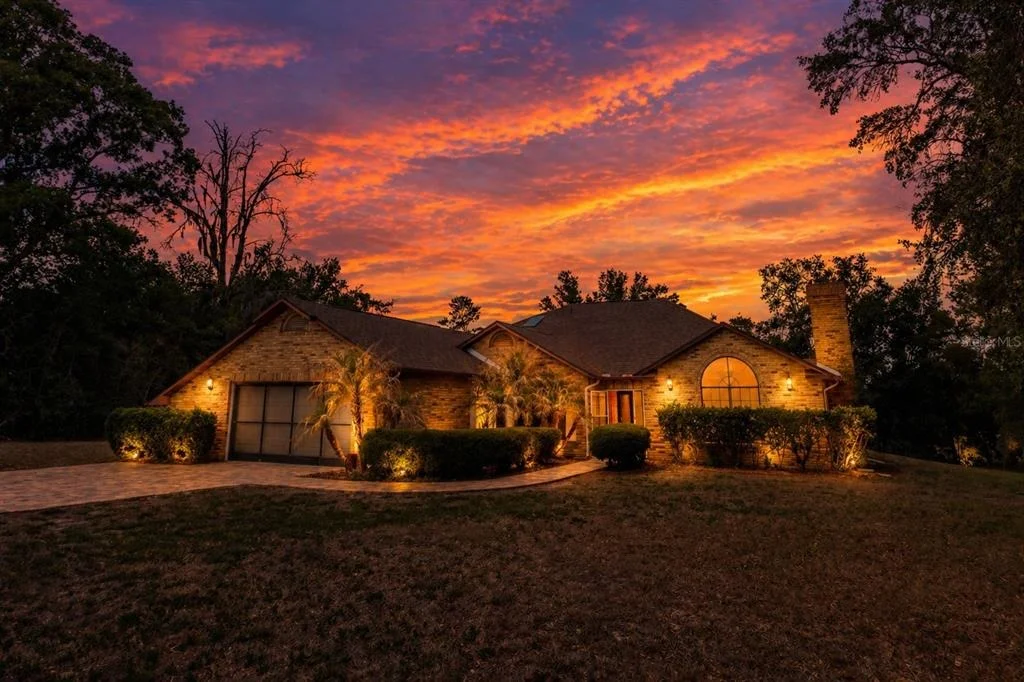 Photo of 14692 LINDEN DRIVE