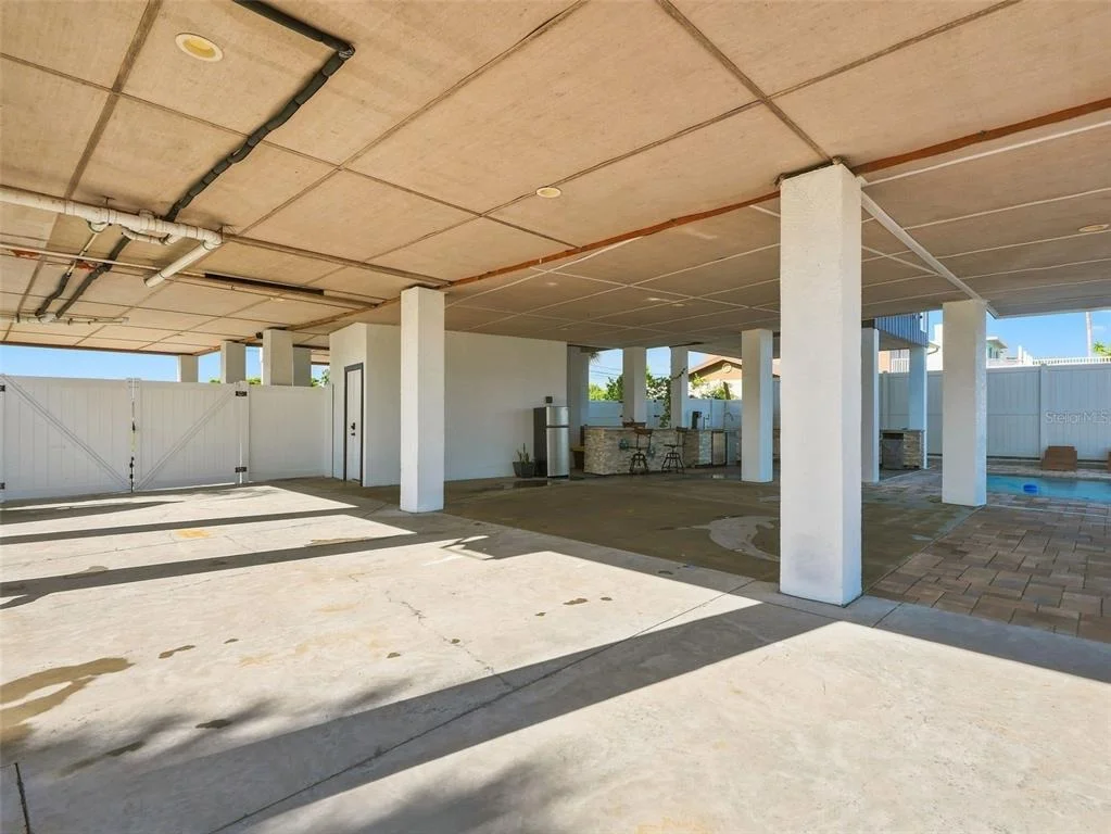 Photo of 3385 GULFVIEW DRIVE