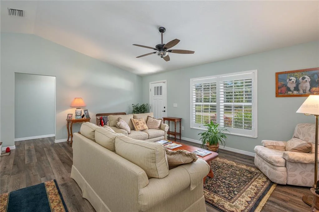 Photo of 233 OXBOW DRIVE