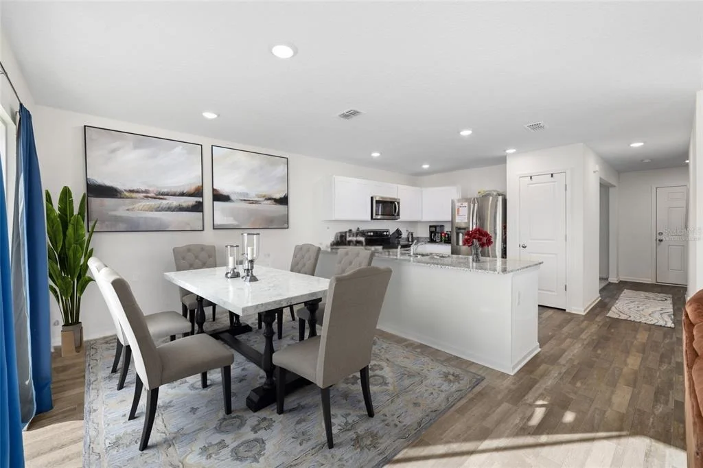 Photo of 724 LIBERTY CIRCLE