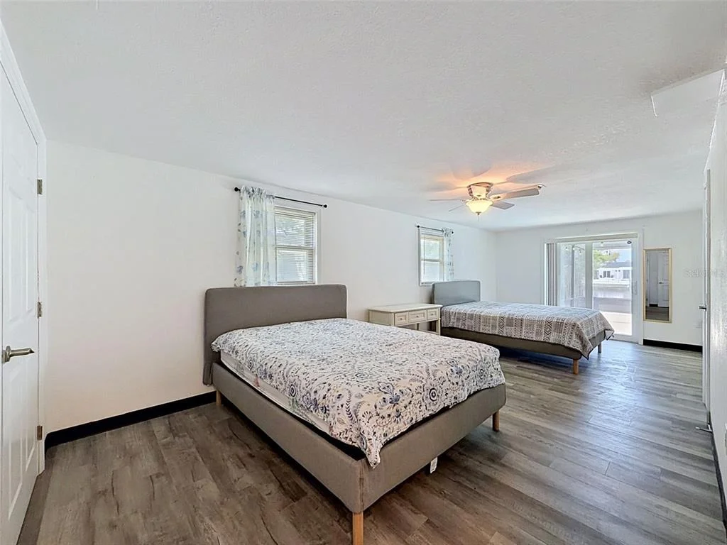 Photo of 12735 1ST ISLE