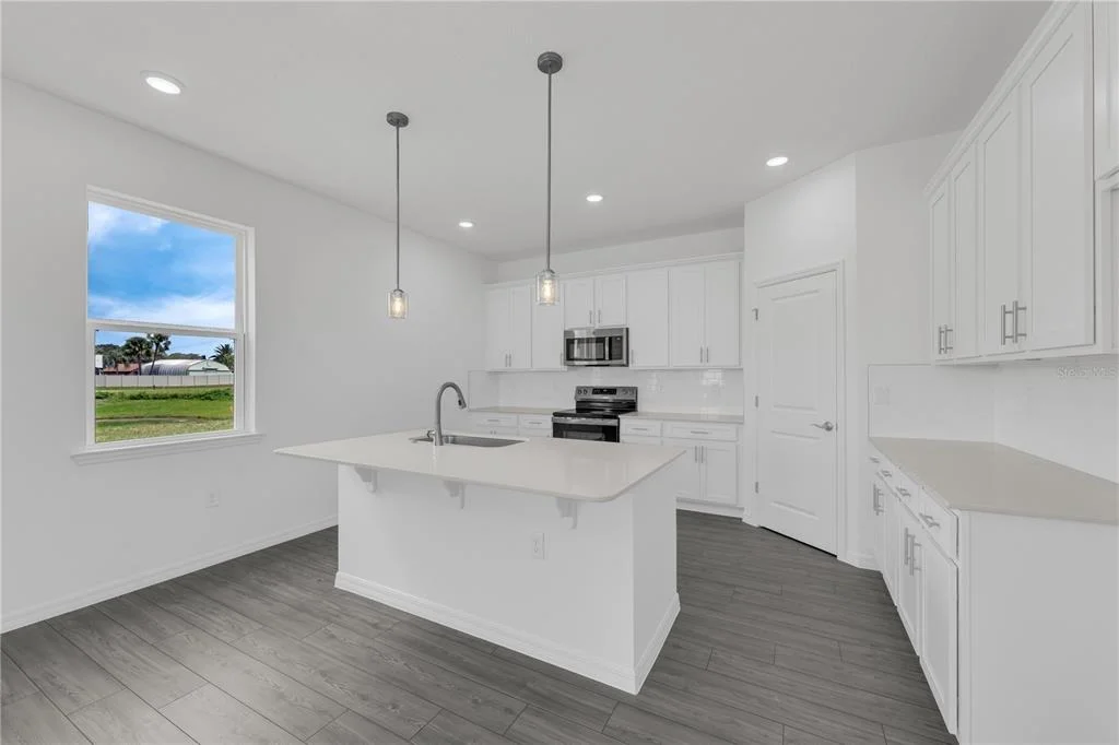 Photo of 1830 HORSETAIL DRIVE