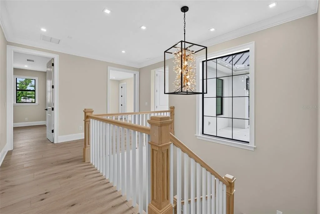 Photo of 656 TROPICAL CIRCLE