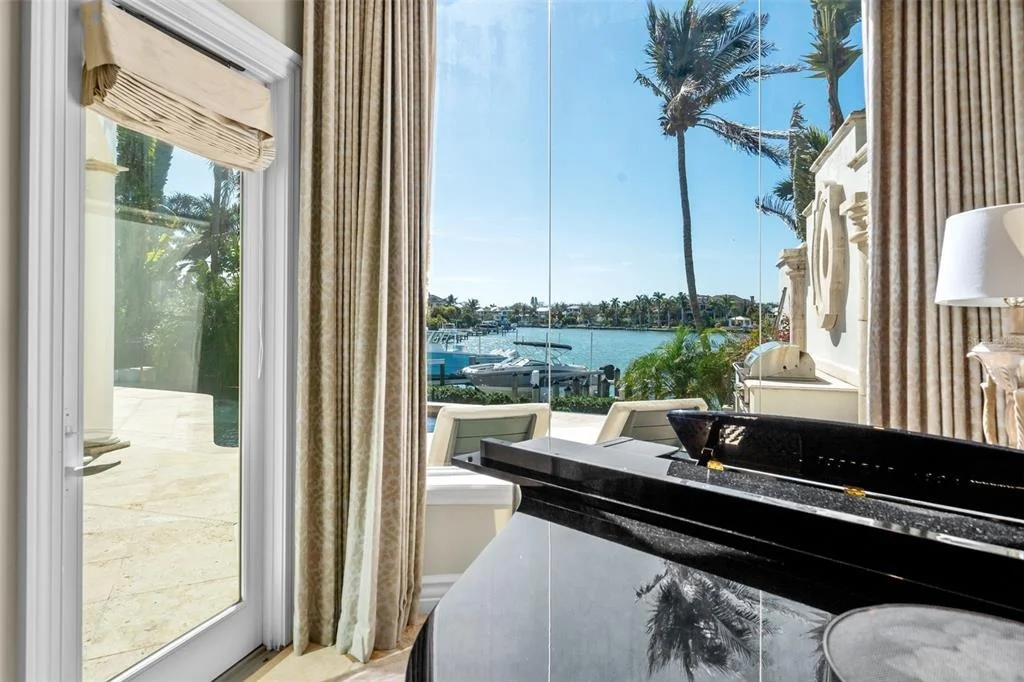 Photo of 1394 HARBOR DRIVE