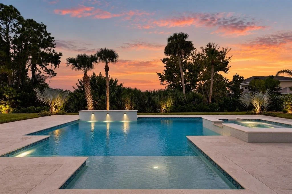 Photo of 100 LA TOSCANA ROTONDA