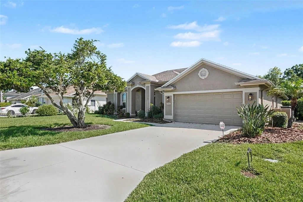 Photo of 11920 OAK RIDGE DRIVE