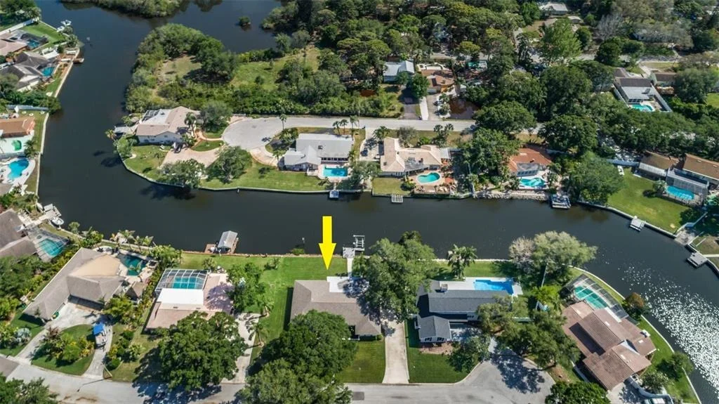 Photo of 2391 ROBERTA LANE