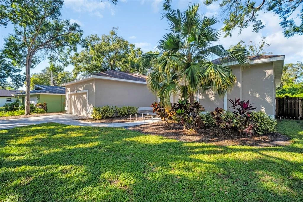 Photo of 2270 BARBARA DRIVE